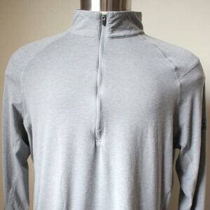 Travis Mathew Gray 1/2 Zip Pullover Men's M
